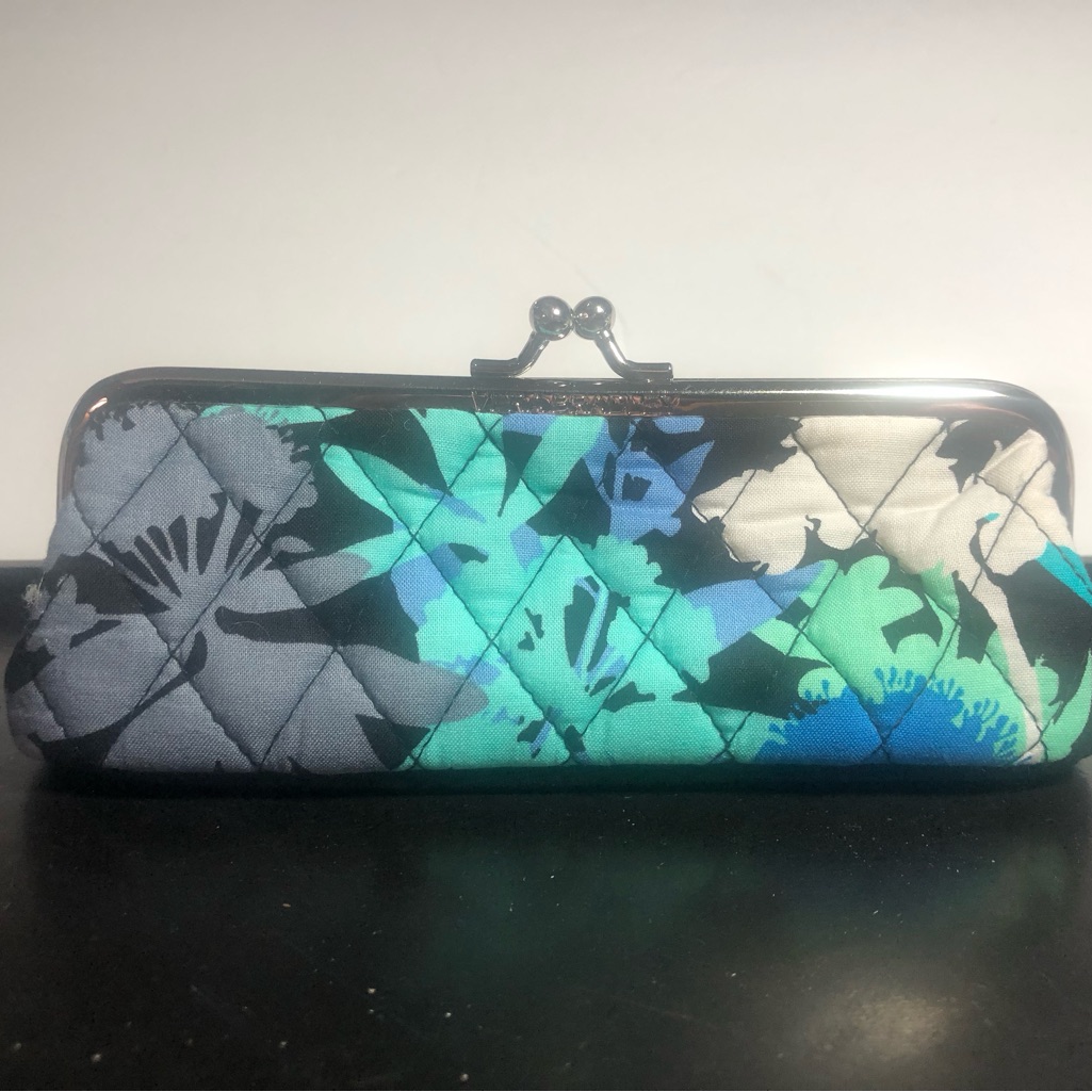 Vera Case